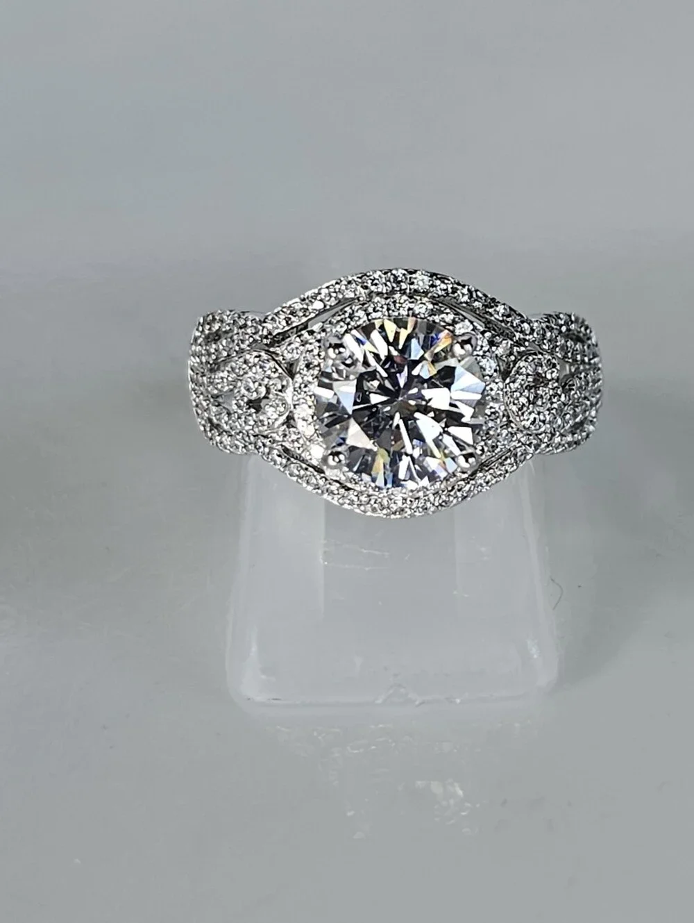 Sparkling 4.72 Carat Diamond Simulant Ring Sterling Silver Rhodium Overlay Sz 8!